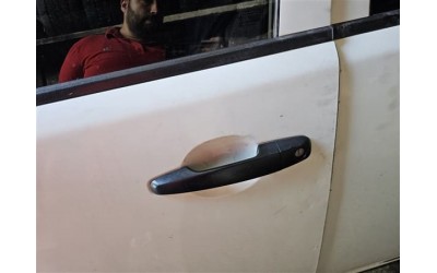 Mitsubishi L200 CR dış kapı açma kolu