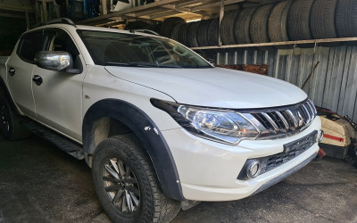 Mitsubishi L200 Çıkma Kupa